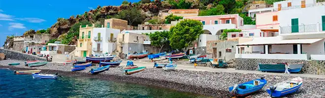 Alicudi Port