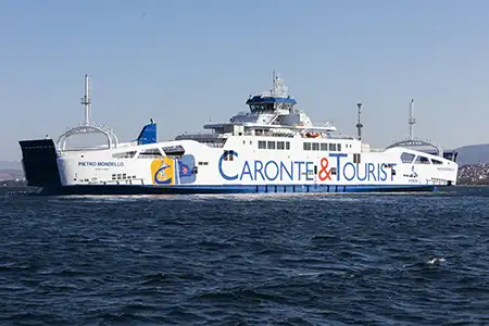 Caronte & Tourist